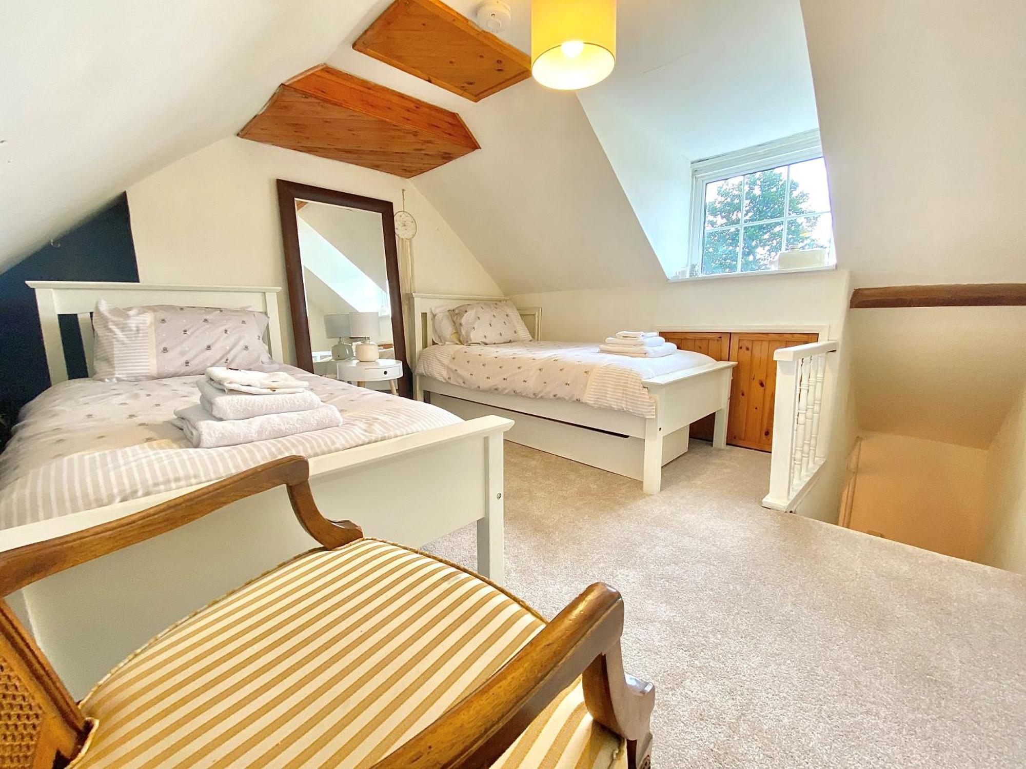 Bumblebee Cottage - Cosy Cottage In Area Of Outstanding Natural Beauty Hemel Hempstead Exterior foto